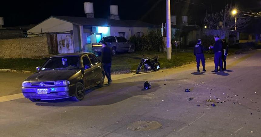 Un adolescente en estado graviacutesimo tras un choque entre dos conductores alcoholizados
