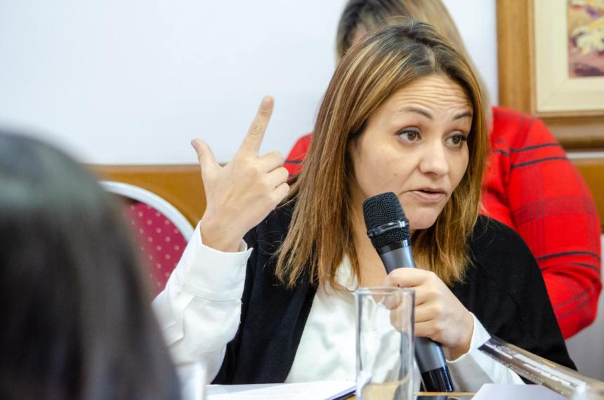 Piden intervencioacuten de Defensa del Consumidor y APA por el corte de agua potable en Santa Rosa