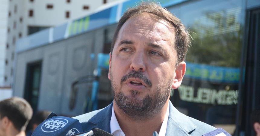 Di Naacutepoli se reunioacute con Toto Matzkin antes de romper el silencio