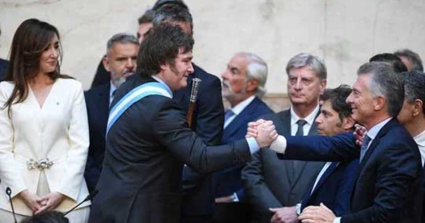 Javier Milei contra Mauricio Macri- El ladroacuten cree a todos de su misma condicioacuten 