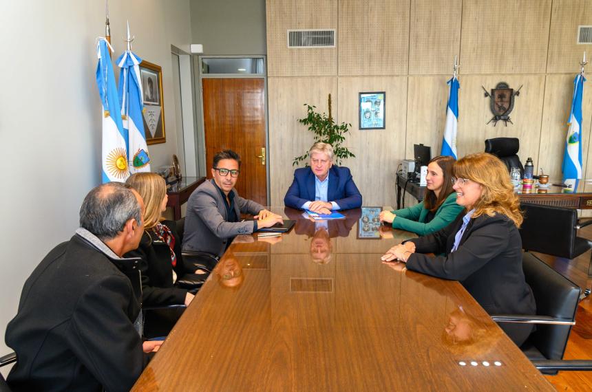 Invertiraacuten casi 2000 millones en la refaccioacuten de la Escuela Ndeg 98 de Gobernador Duval