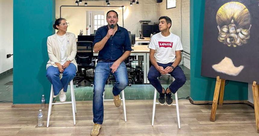 Elecciones en el PJ- di Naacutepoli retiroacute la lista para todos los cargos
