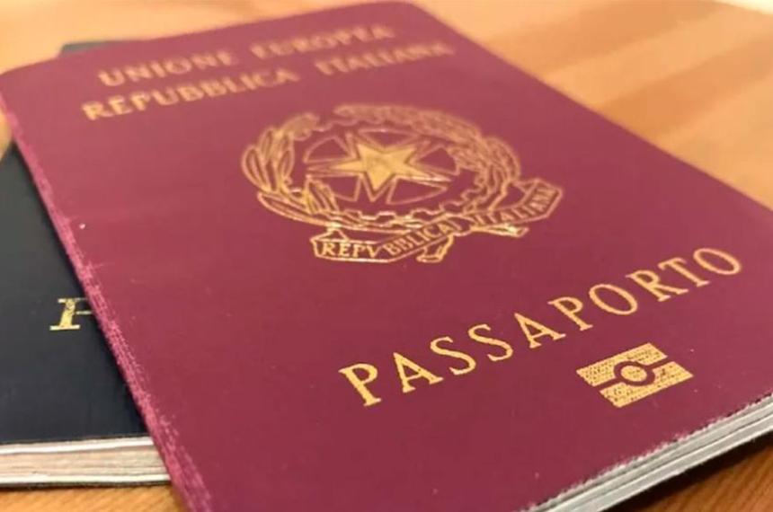 El Senado italiano aproboacute una reforma que limita el acceso a la ciudadaniacutea para descendientes argentinos