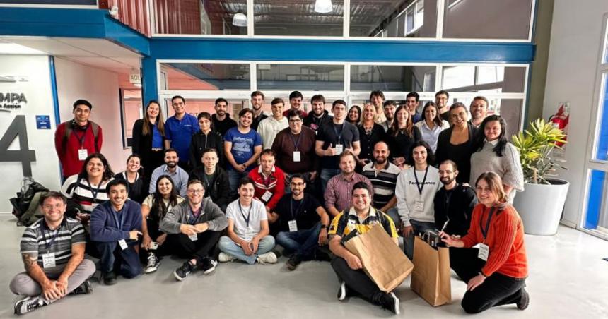 El Hackathon de Aceleracioacuten Tech una experiencia pionera
