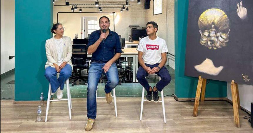 Di Naacutepoli renuncioacute a los cargos partidarios del PJ 