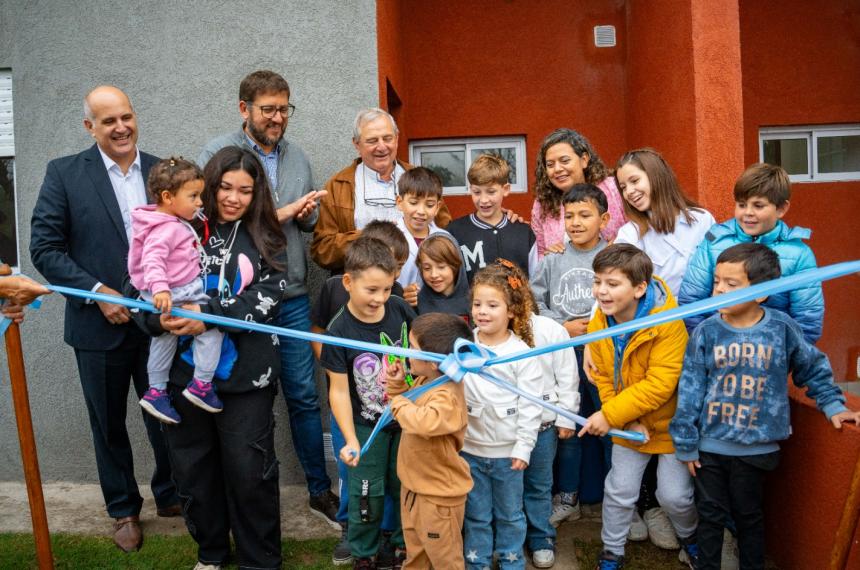 Familias de Falucho recibieron viviendas del Plan Mi Casa