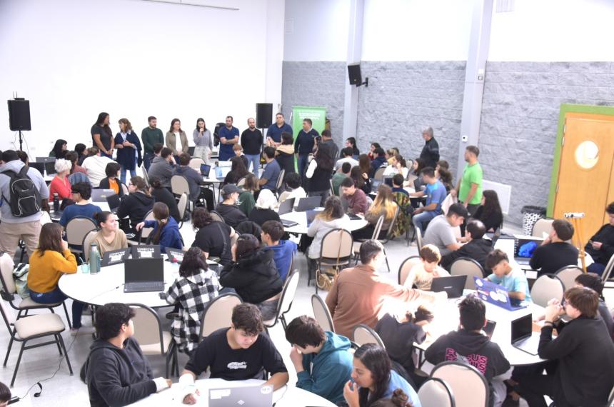 Nueva jornada de formacioacuten en desarrollo de software