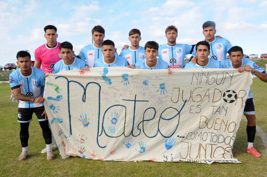 El equipo de Campos de Acha solidario con Mateo