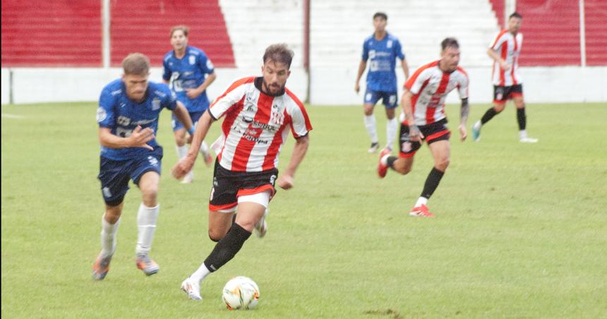 Costa visita a Universitario en San Luis