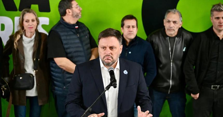 Santoro dijo que el PRO dejoacute de representar a los portentildeos