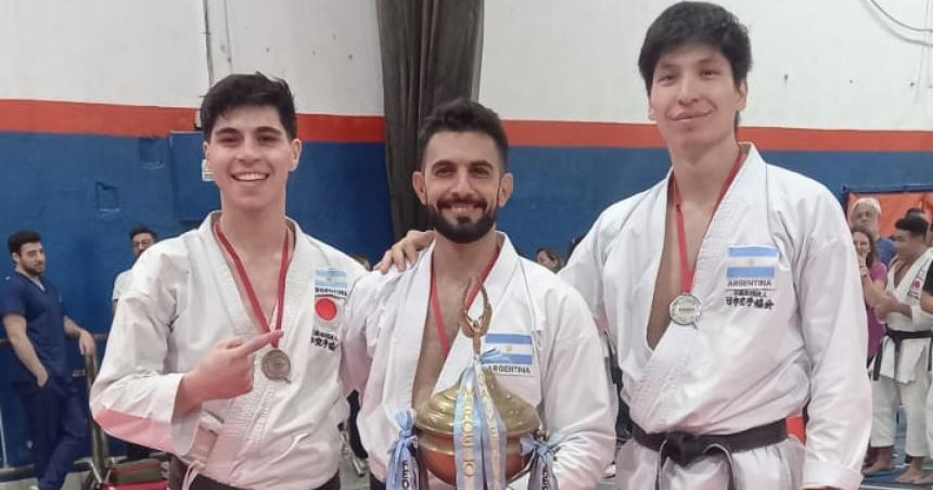 Bien arriba en el karate