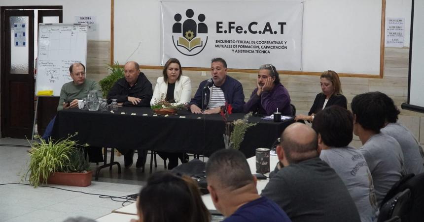 Encuentro de cooperativas para fortalecer al sector frente a los ataques