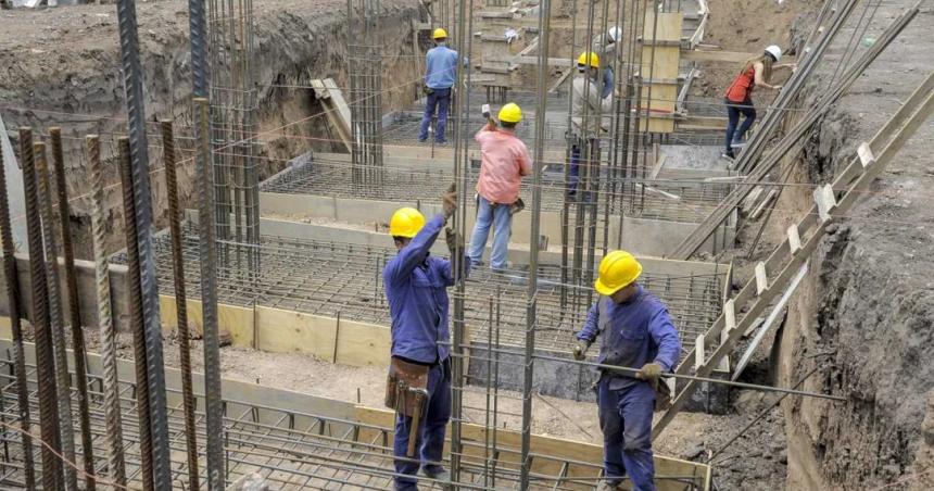 Empleo privado- un monotributista ganado por cada dos puestos perdidos