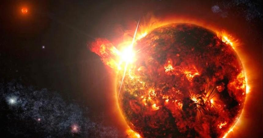 La NASA advirtioacute que la intensa actividad solar podriacutea provocar apagones y cortes de radio e internet