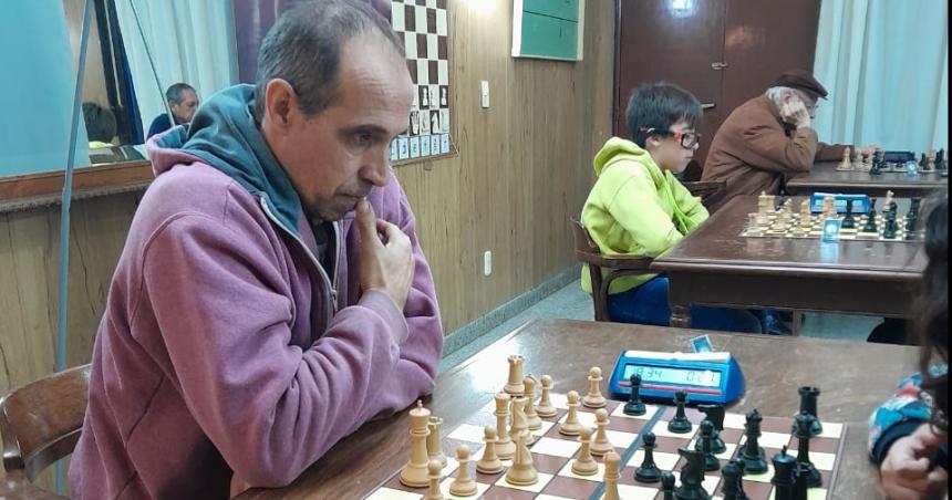 Tarancoacuten y Ranalli lideran el Abierto de Otontildeo