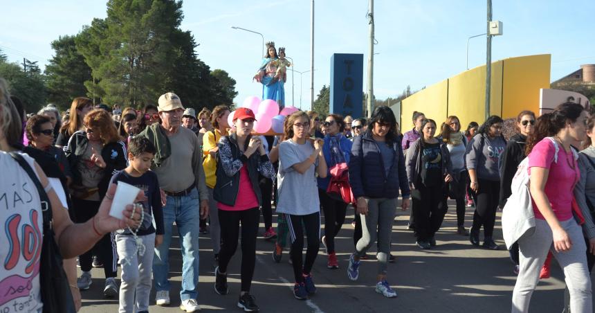 Se realizoacute una nueva peregrinacioacuten por Mariacutea Auxiliadora a Toay