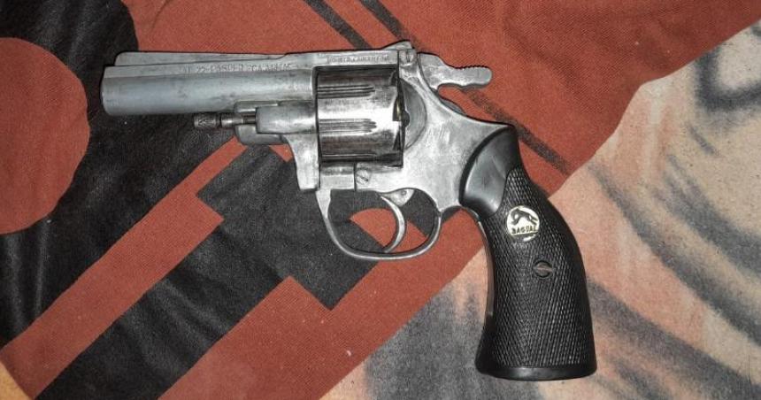 No quiso pagar por una relacioacuten sexual y la amenazoacute con un arma de fuego