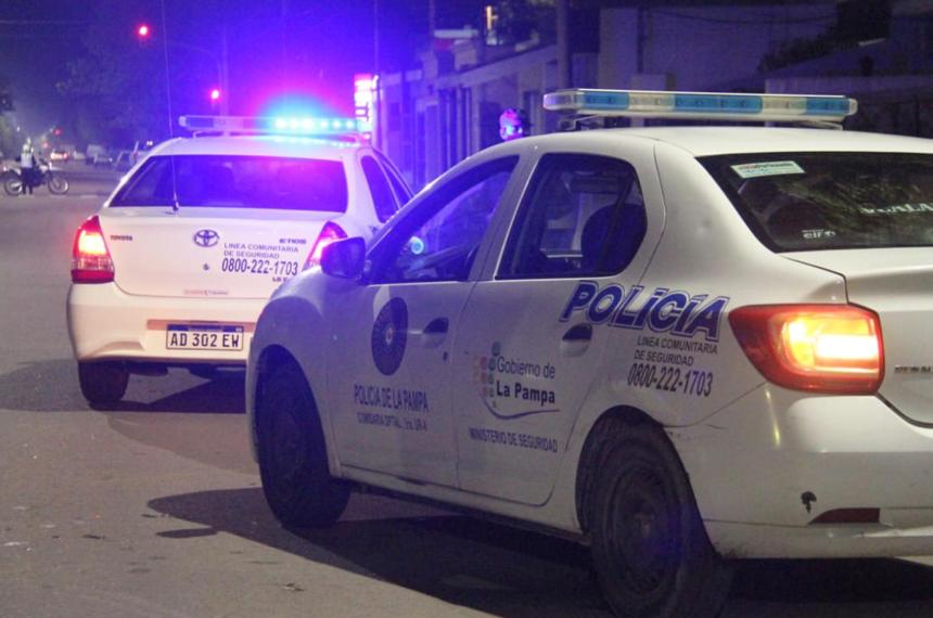 Intentoacute robarle la bici lo persiguioacute y efectuoacute cuatro disparos al aire