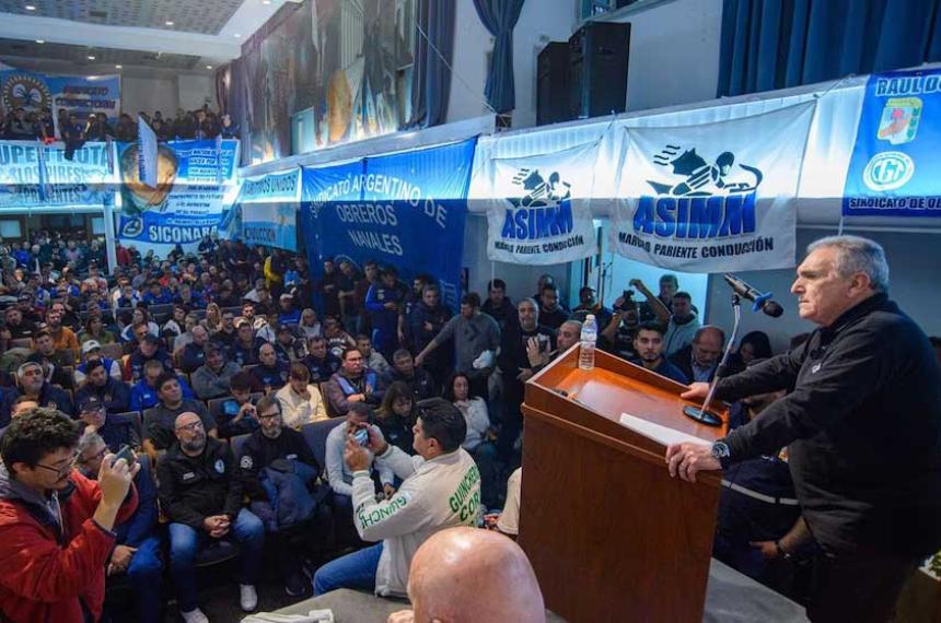 Los sindicatos del transporte haraacuten en junio paros sorpresivos y una marcha contra el Gobierno