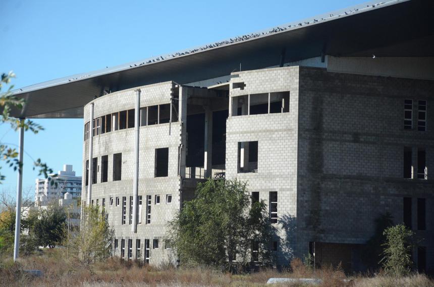 Un hueco en el Megaestadio generoacute confusioacuten por un supuesto derrumbe