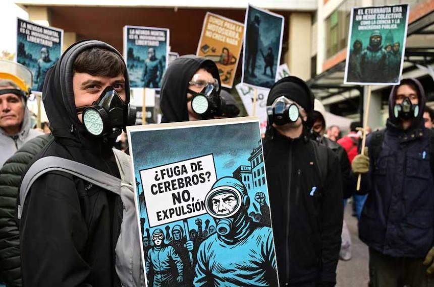 No al Cientificidio- el reclamo de cientiacuteficos del Conicet ante el recorte de presupuesto