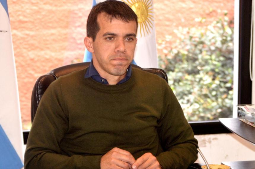Un intendente denuncia amenazas y el peronismo lo desmiente