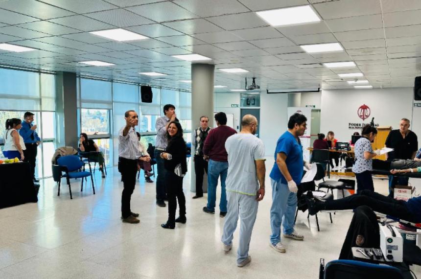 Campantildea de donacioacuten de sangre en el Centro Judicial