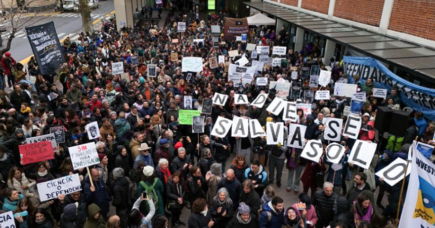 La ciencia nacional estaacute en peligro- no hay espacios para la improvisacioacuten