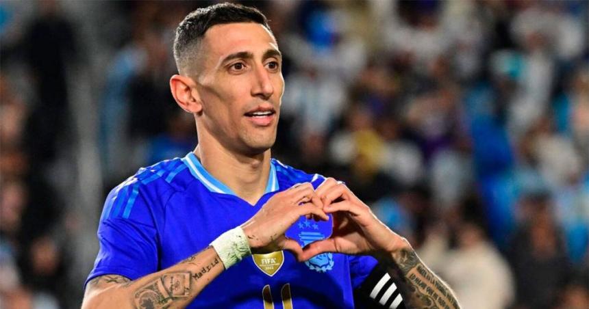 Bomba en el fuacutetbol argentino- Aacutengel Di Mariacutea vuelve a Rosario Central
