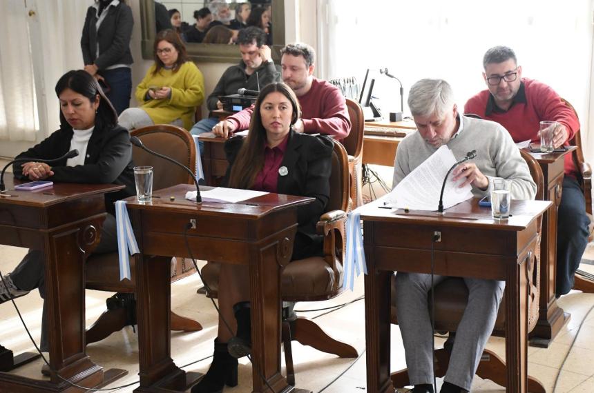 Carrefour emplazoacute a los concejales- una semana para aprobar excepcioacuten