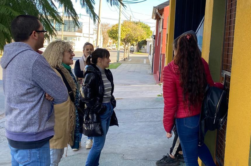 Poleacutemica por el pedido de Carrefour- Al uacutenico que apuran es al Concejo
