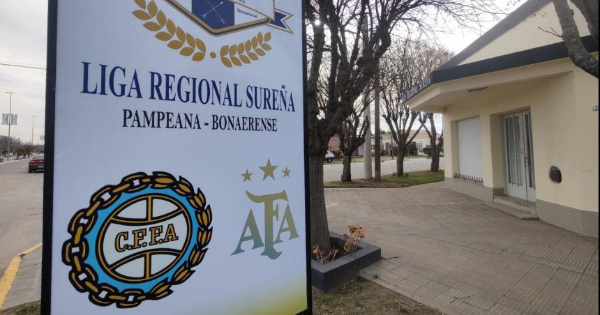 Premios y reconocimientos en la Liga Regional Surentildea