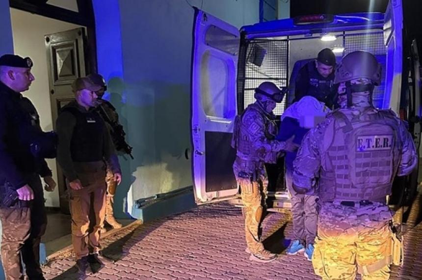 Detuvieron a tres hombres en Pico por un robo en Coacuterdoba