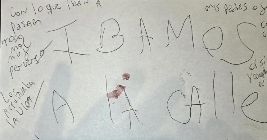 Confirmaron que la carta fue escrita por la madre que matoacute a su familia