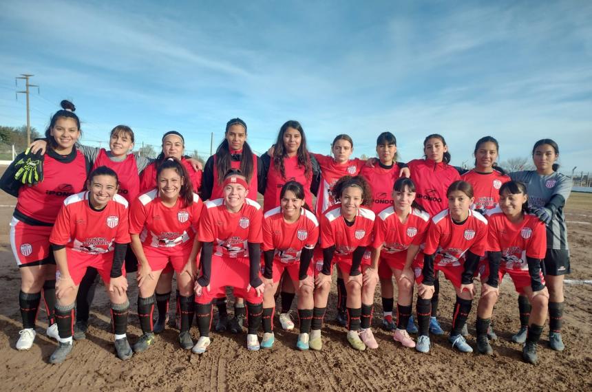 Femenino- Tus Amigos le ganoacute al Albo y salioacute del fondo