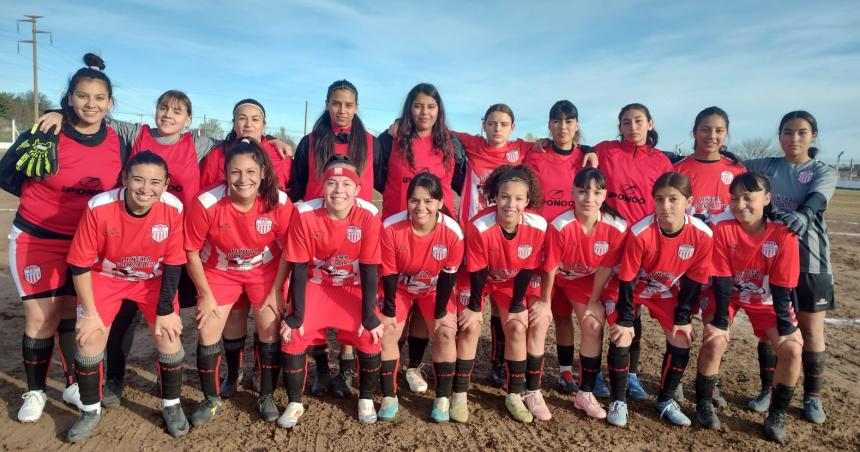Femenino- Tus Amigos le ganoacute al Albo y salioacute del fondo