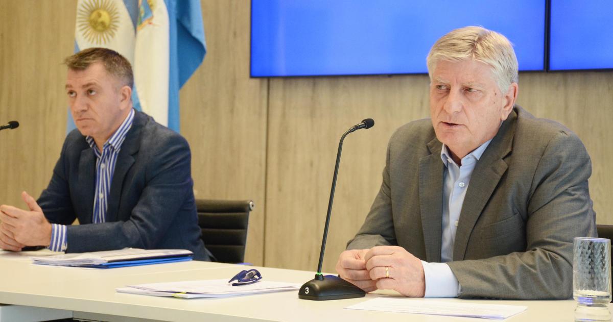 Un superaacutevit que es costumbre y un desembarco que tiene sus grises