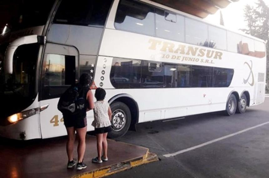 Con criacuteticas al gobierno Transur deja el servicio a General Acha