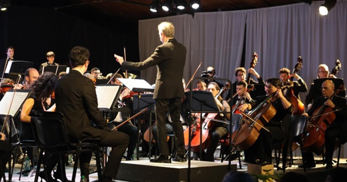 A sala llena la Orquesta Sinfoacutenica de Pico hizo su segunda presentacioacuten