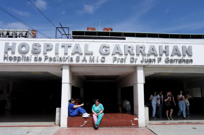 El Gobierno convocoacute para este mieacutercoles a los gremios por la crisis del Garrahan