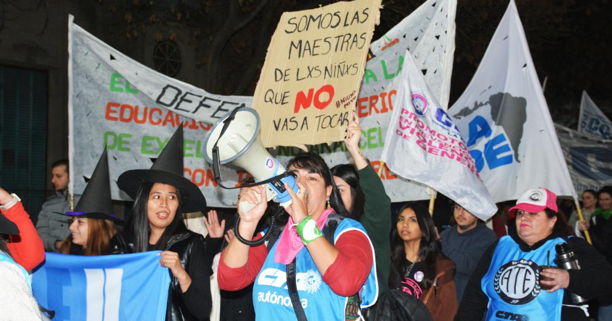A 10 antildeos del primer Ni Una Menos movilizacioacuten en el centro santarrosentildeo