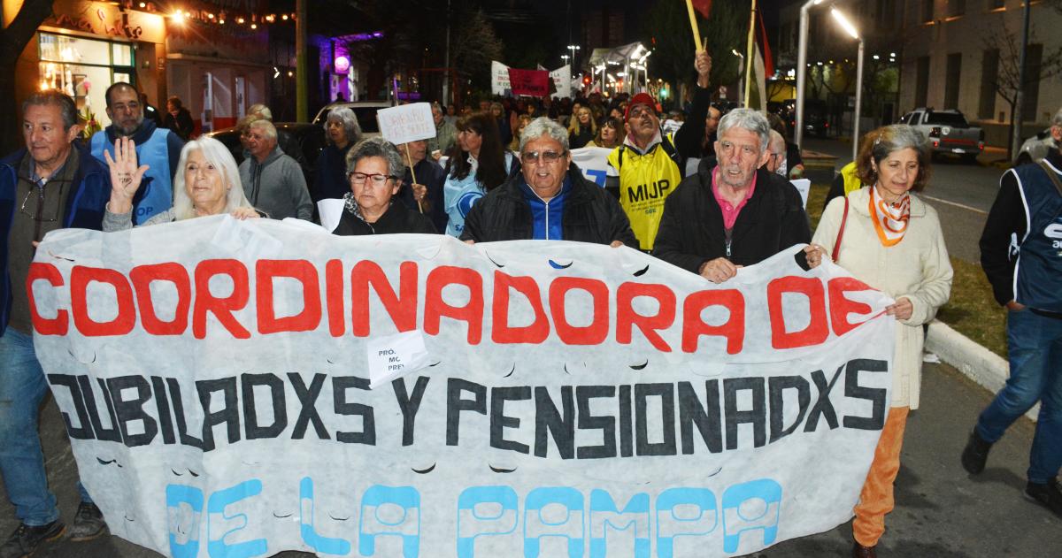 A 10 antildeos del primer Ni Una Menos movilizacioacuten en el centro santarrosentildeo