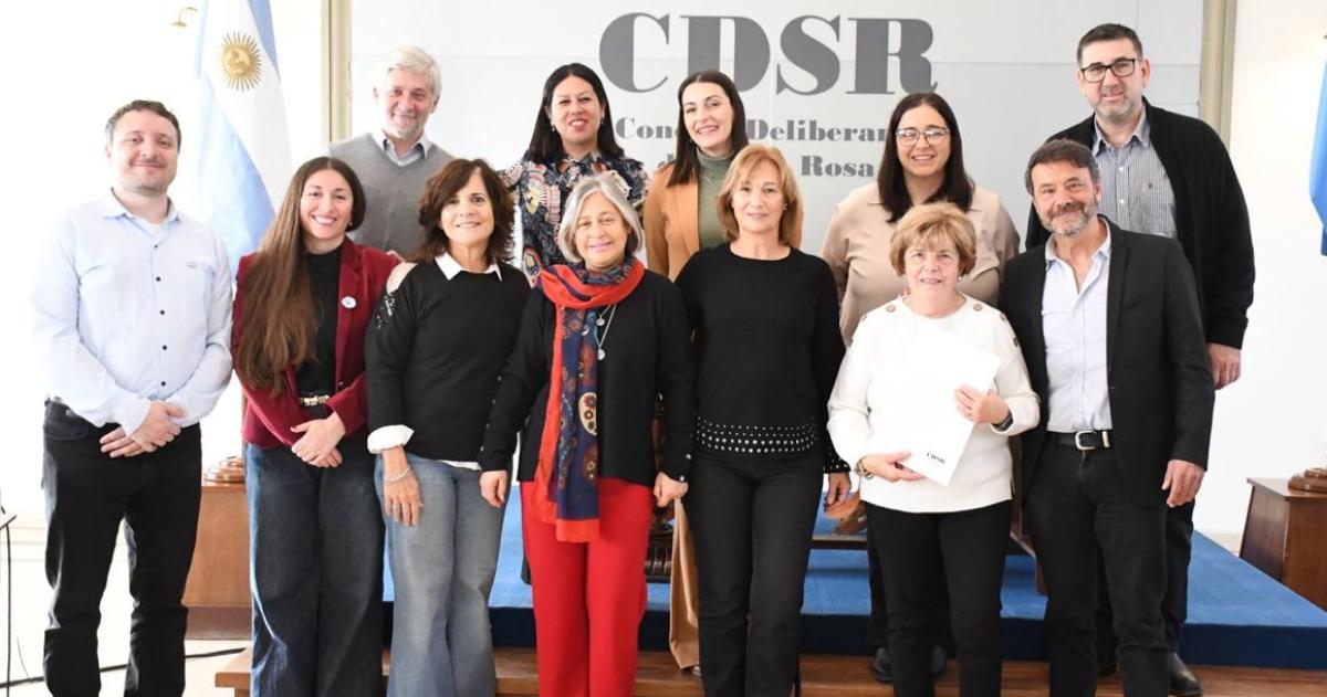 El Concejo Deliberante reconocioacute la tarea del Hogar de Ancianos