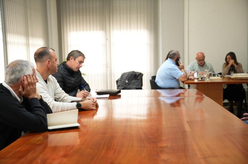 Licitaron la compra de dos minicargadoras para General Pico