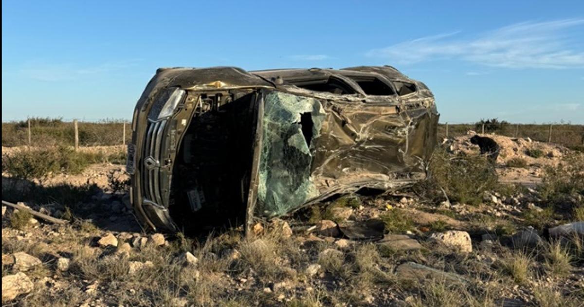 Dos heridos por un vuelco en la Ruta 20