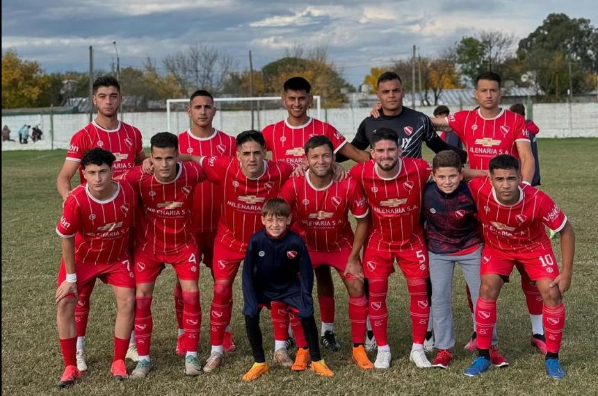 Estudiantil y el Rojo quieren seguir arriba
