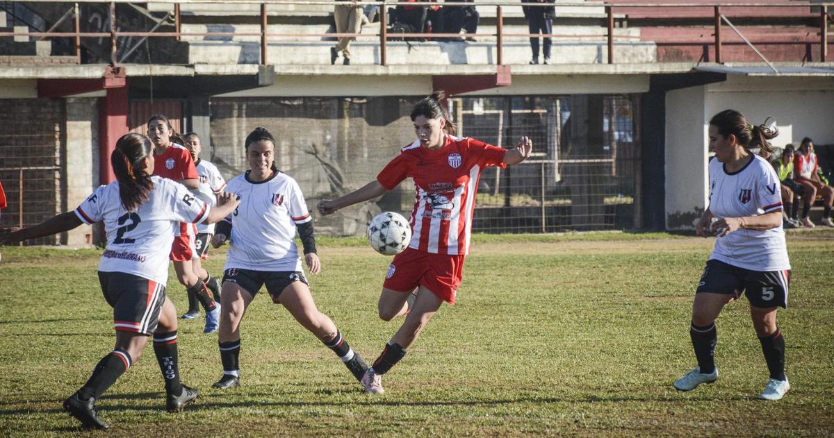 Mac Allister se acercoacute y Belgrano subioacute