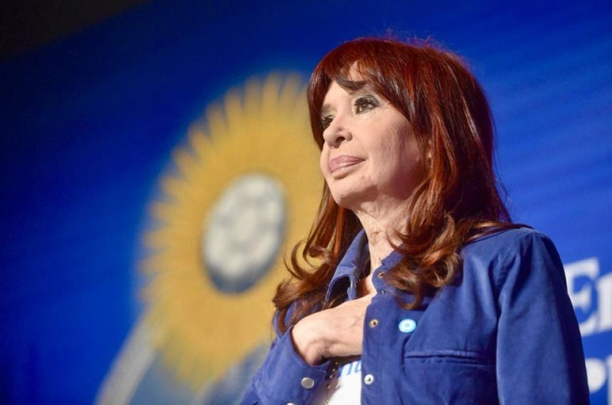 Cristina Kirchner convocoacute a la sede del PJ en el Diacutea de la Resistencia  Peronista  
