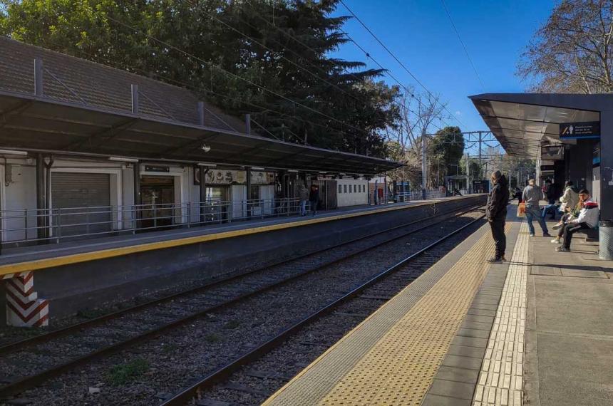 Amenaza de bomba por Cristina Kirchner- Van a explotar los andenes del Tren Roca si no la liberan