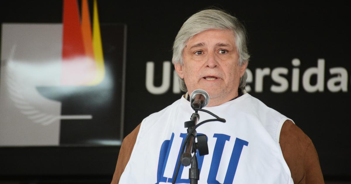 Paro en la UNLPam- Se estaacuten yendo los docentes